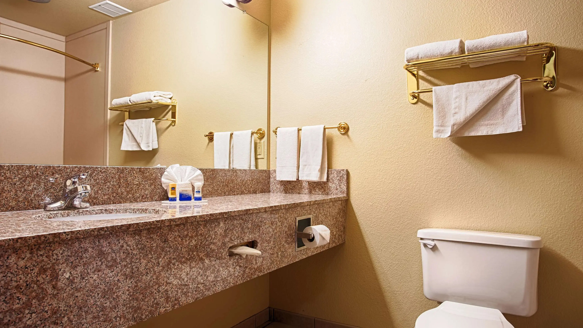 SureStay Plus Hotel by Best Western Quanah