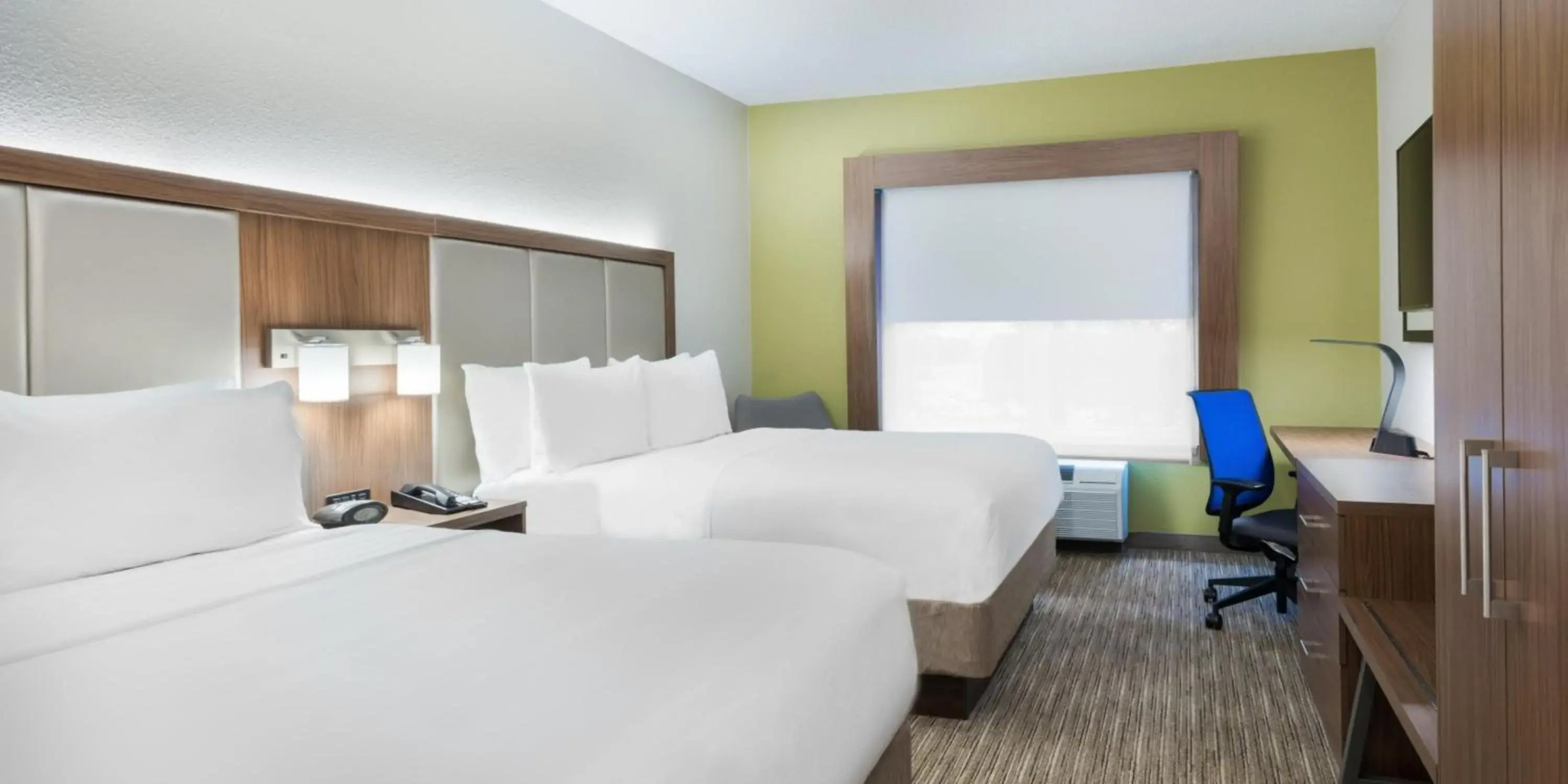 Holiday Inn Express & Suites Heath - Newark by IHG