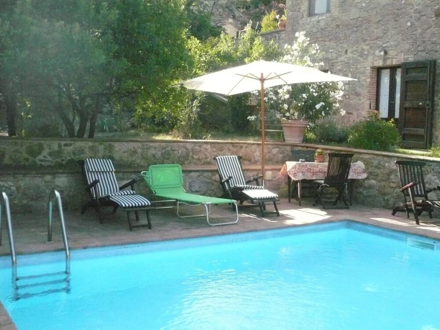 House With one Bedroom in Mensano, With Pool Access, Furnished Terrace