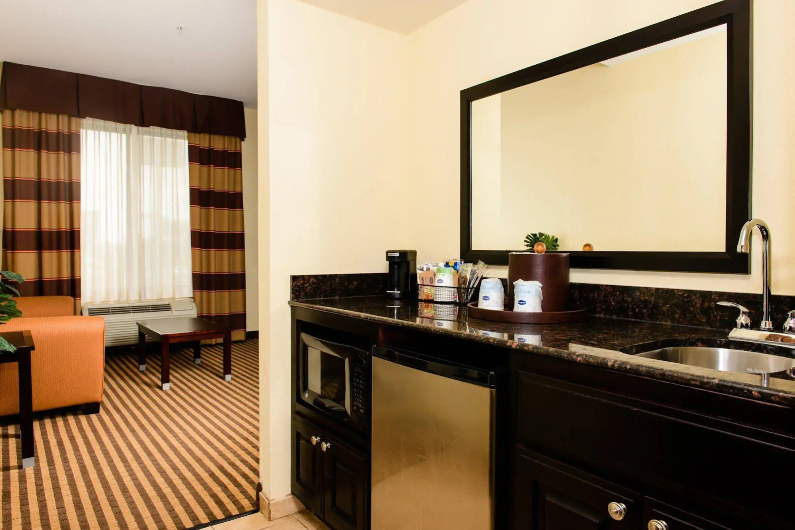 Hampton Inn & Suites Port Arthur