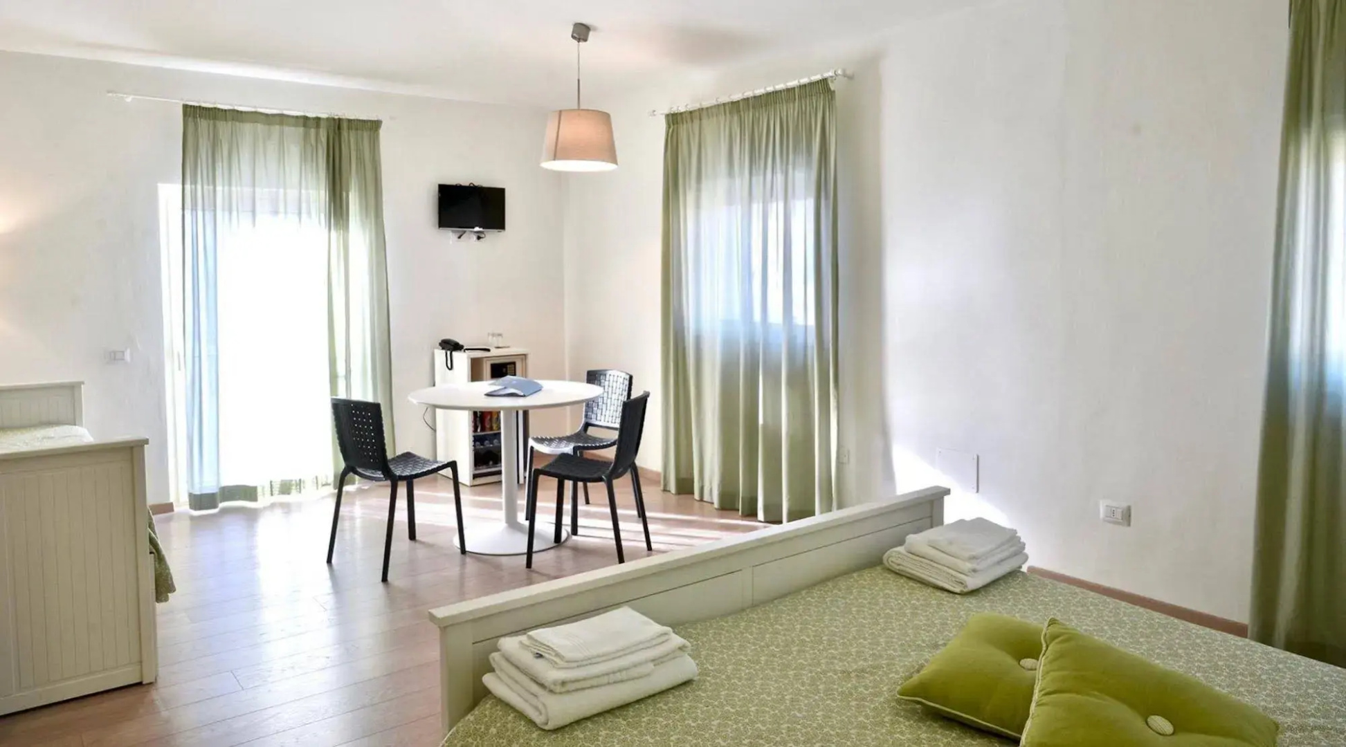 Petit Hotel