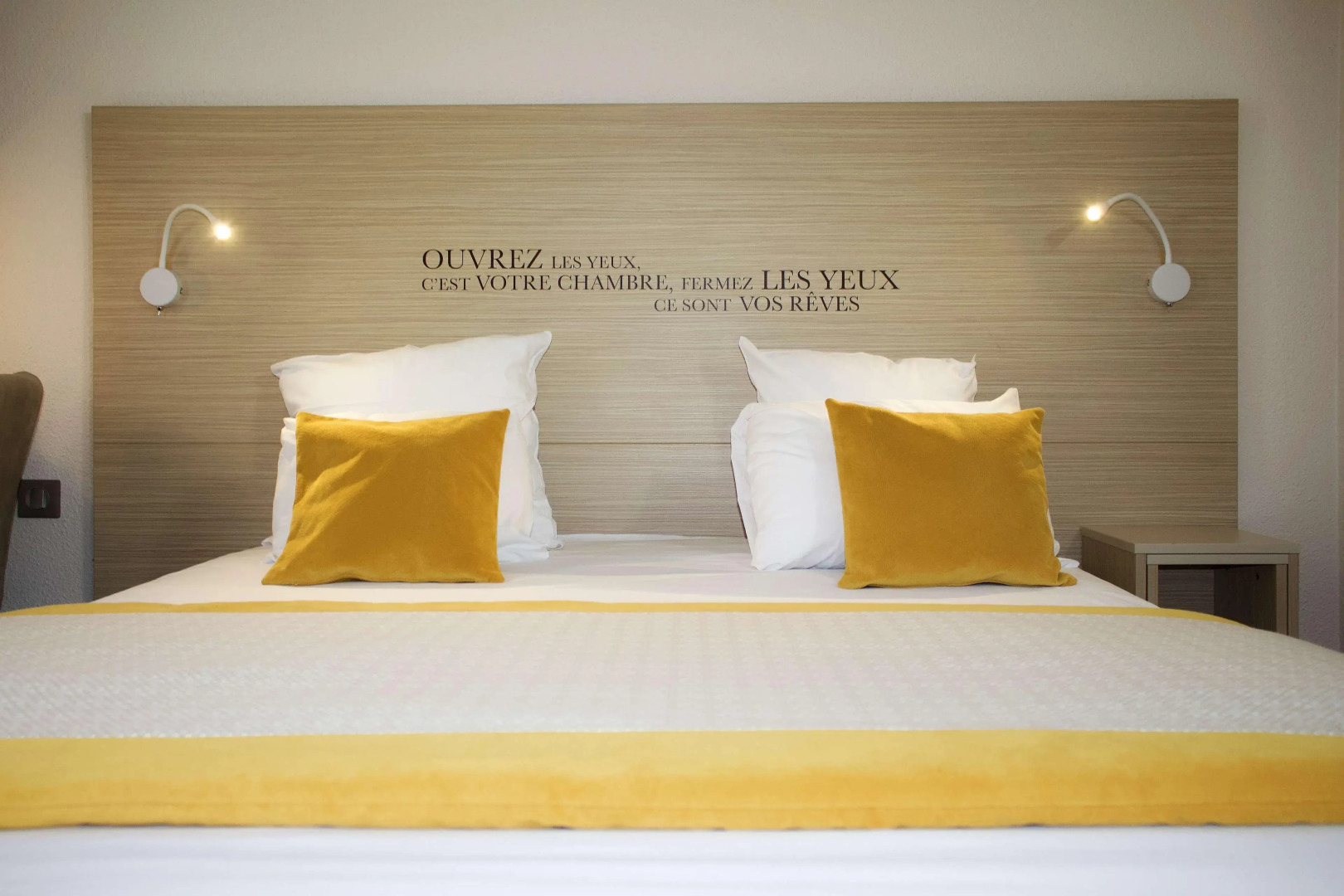 Hotel Kyriad Lyon Est - Bron Eurexpo Le Cottage