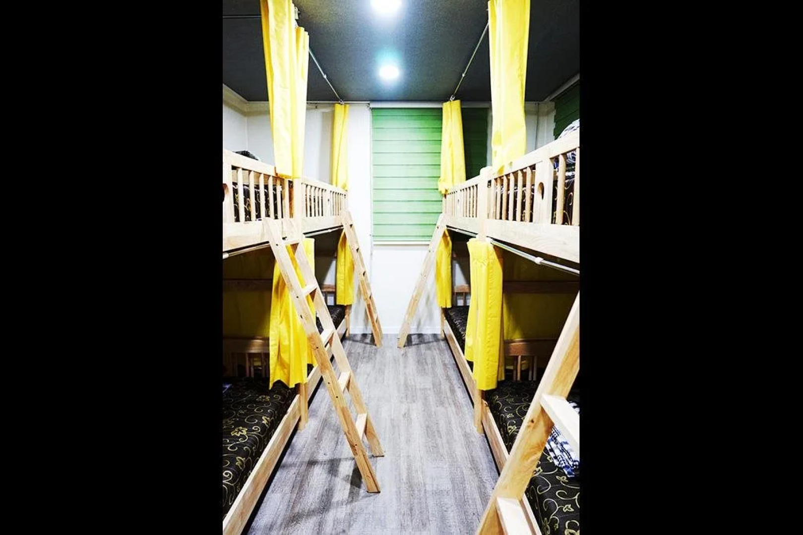 Onna Guesthouse - Hostel