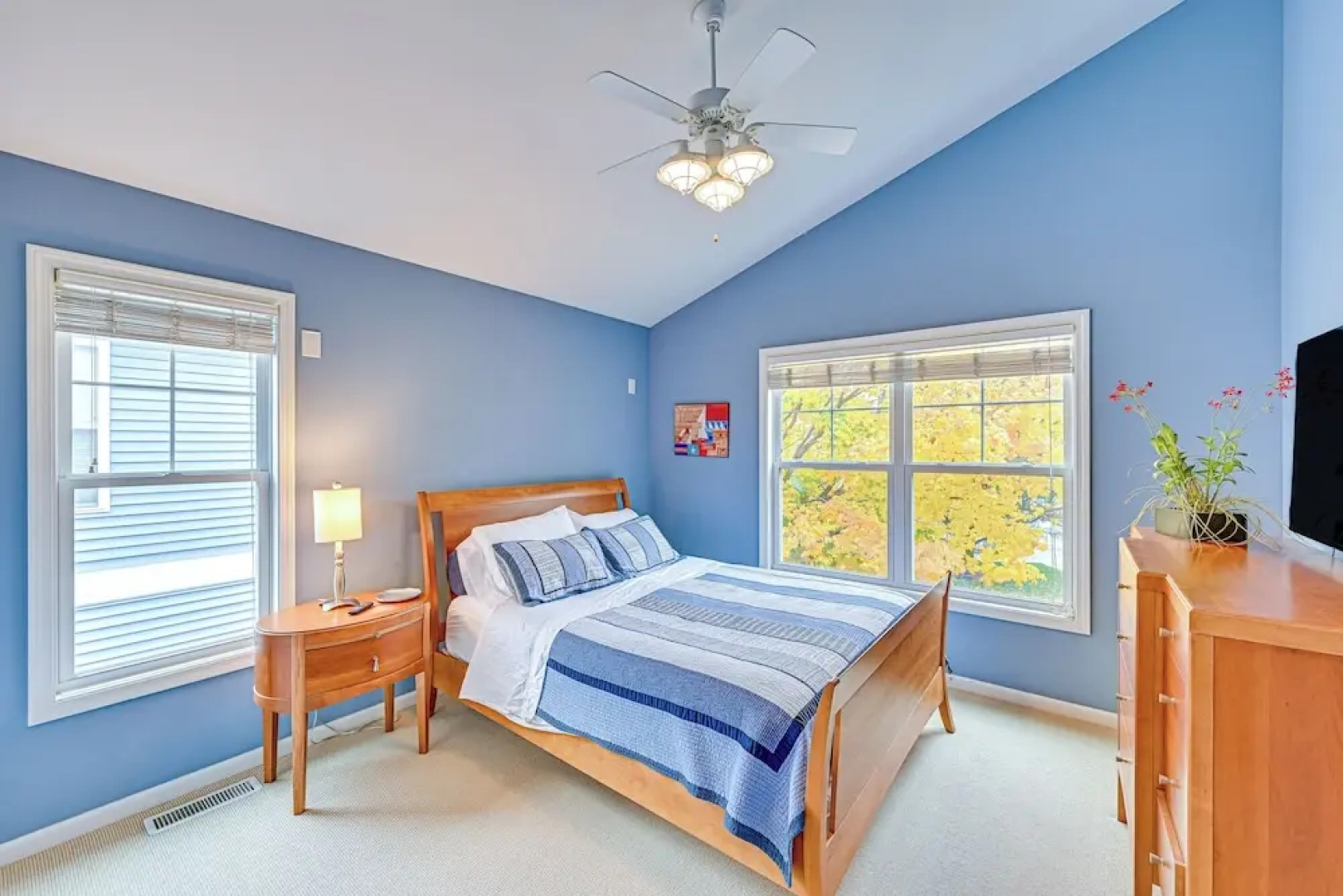 St Joseph River, Lake Michigan Access: Luxury Home