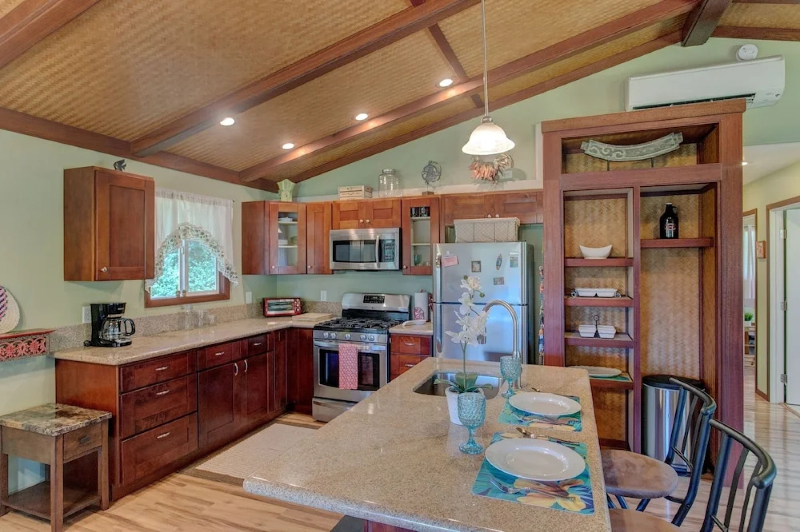 The Coqui Shack 2 Bedroom Cabin by Redawning