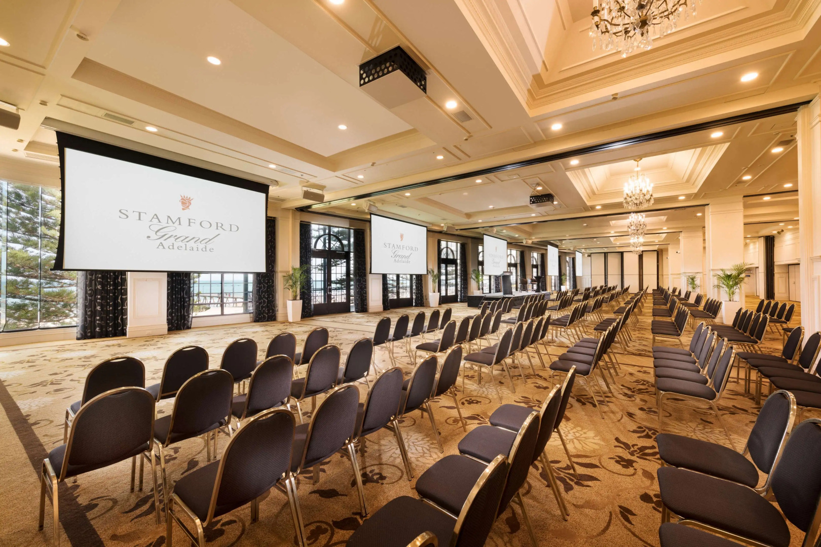 Stamford Grand Adelaide