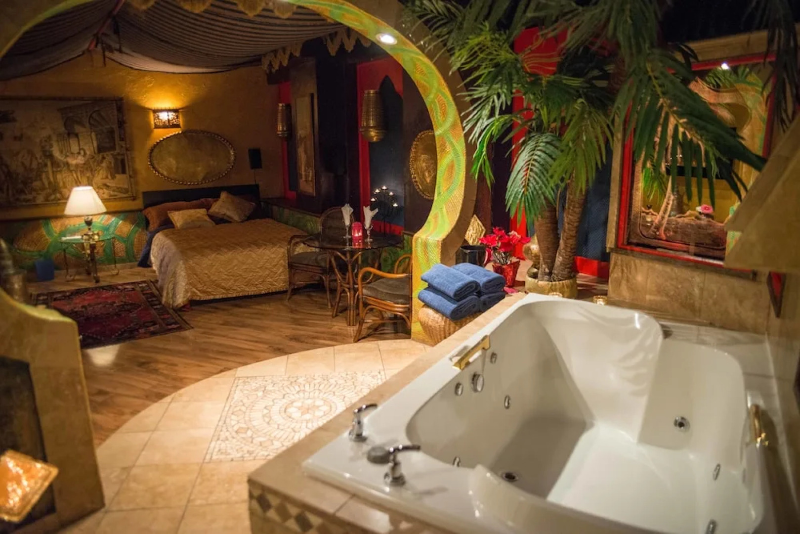 Mariaggi's Theme Suite Hotel & Spa