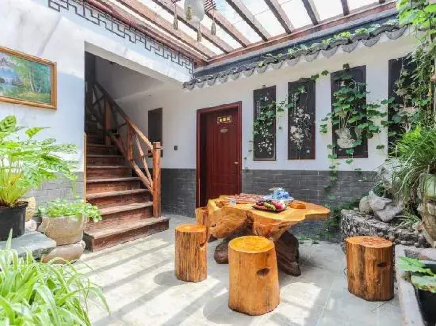 Wuzhen Muxin Courtyard Inn