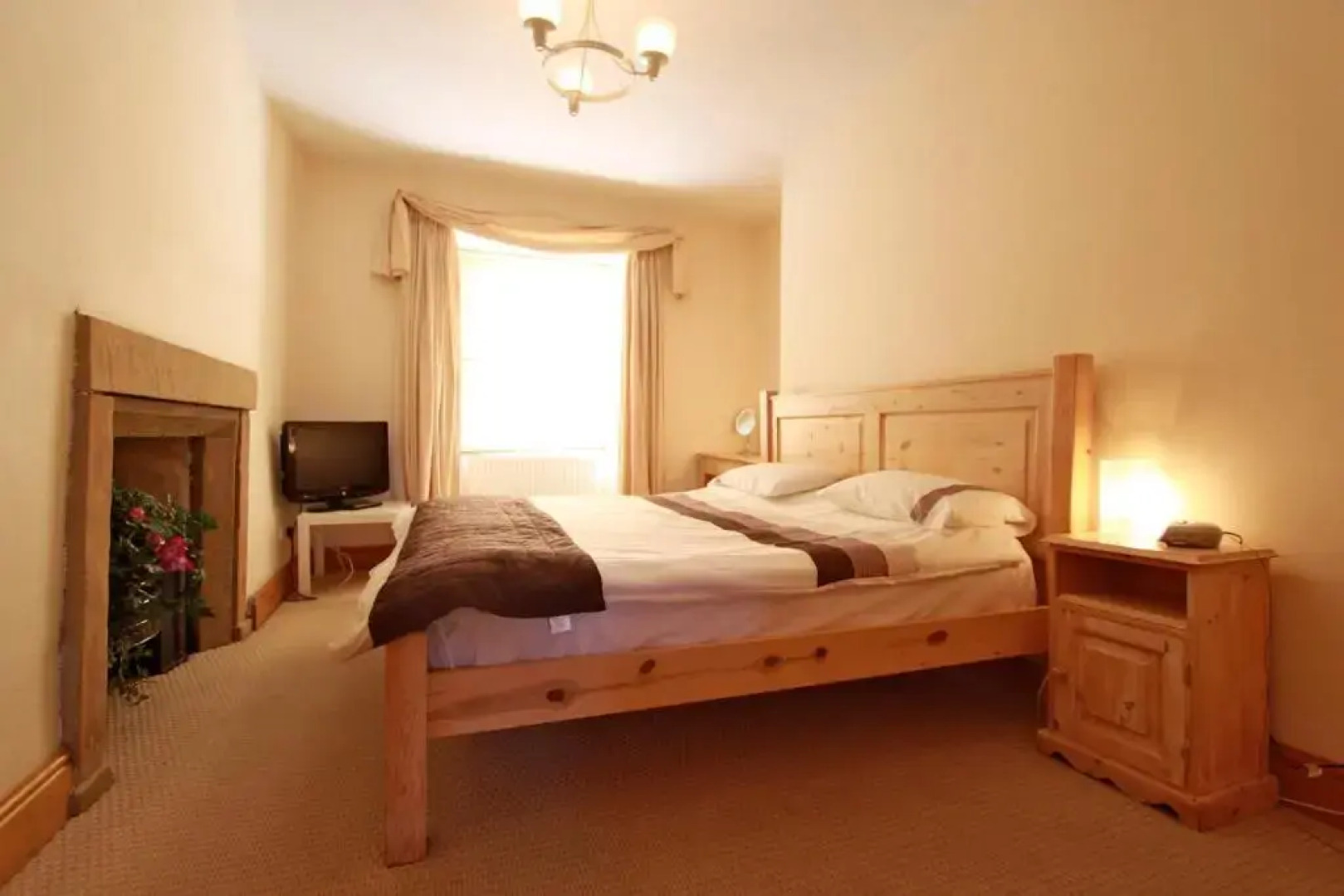 Centre of Britain Hotel & Restaurant