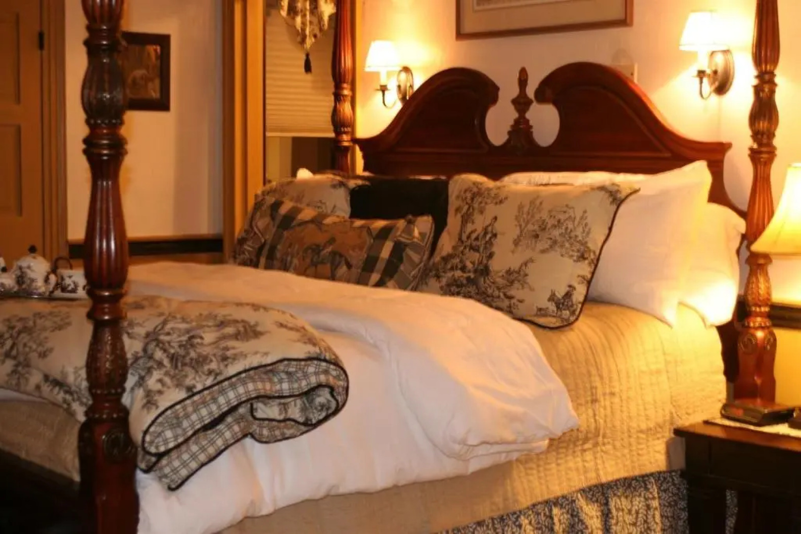 Fallen Tree Farm Bed & Breakfast