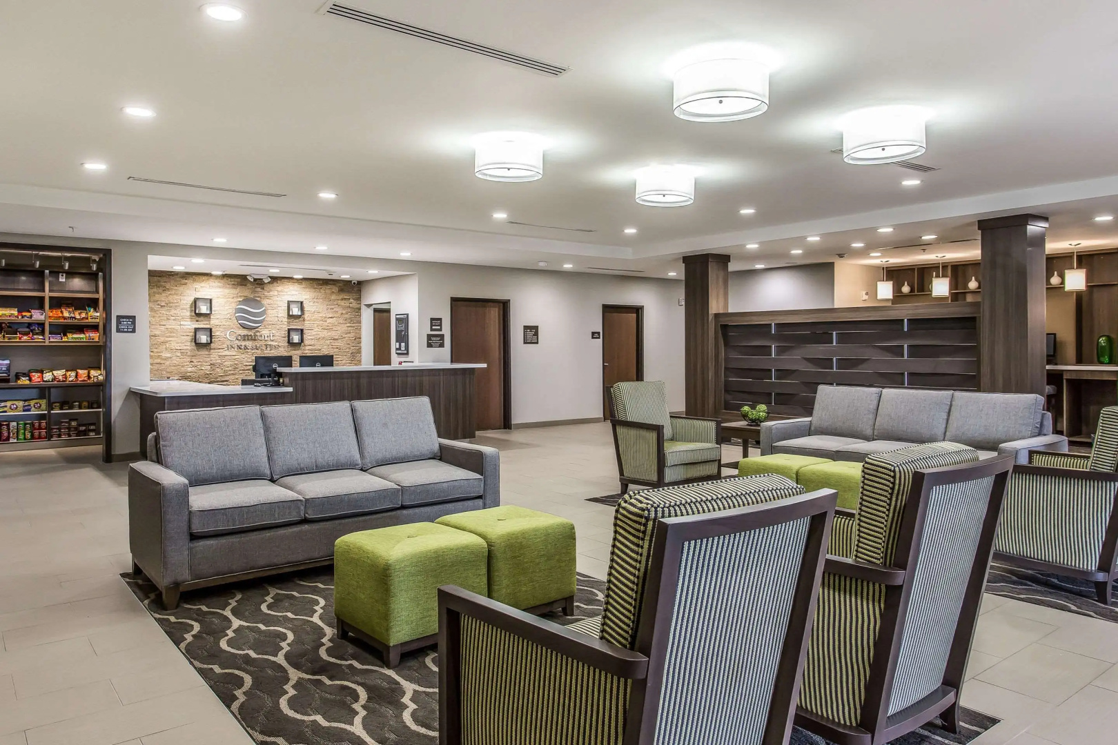 Comfort Inn & Suites