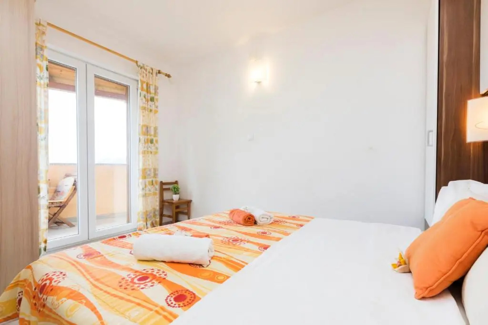 Apartments and rooms Roberto B.