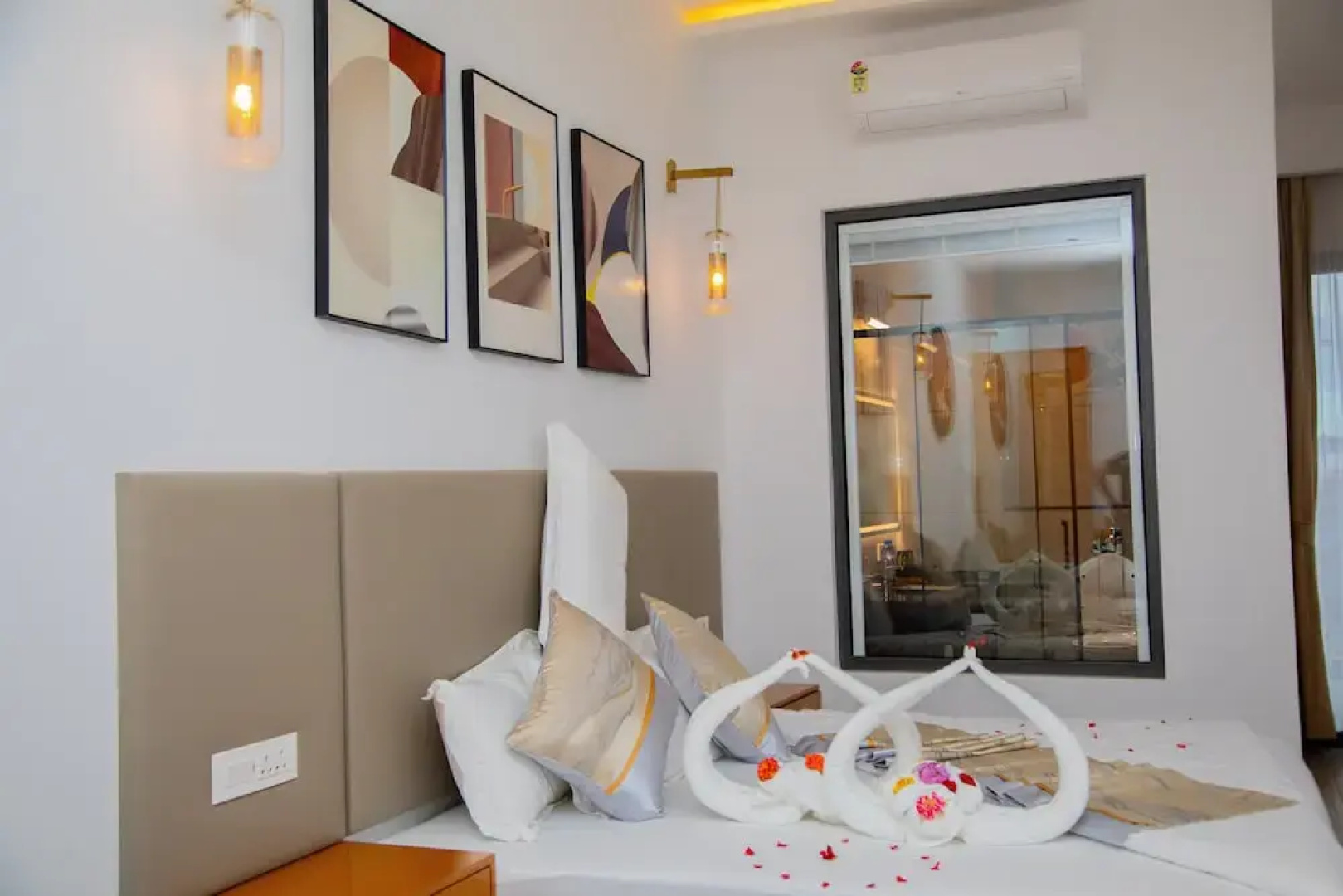 Cloud9 Hotel