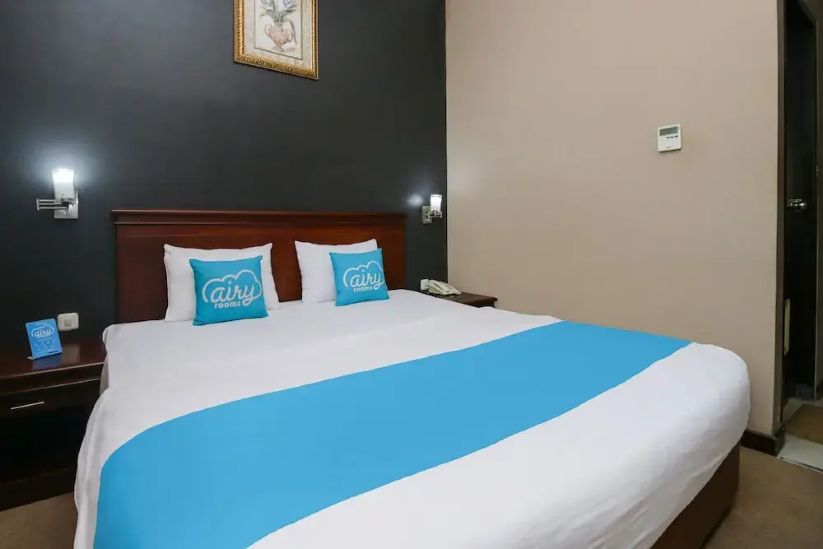 Idola Hotel