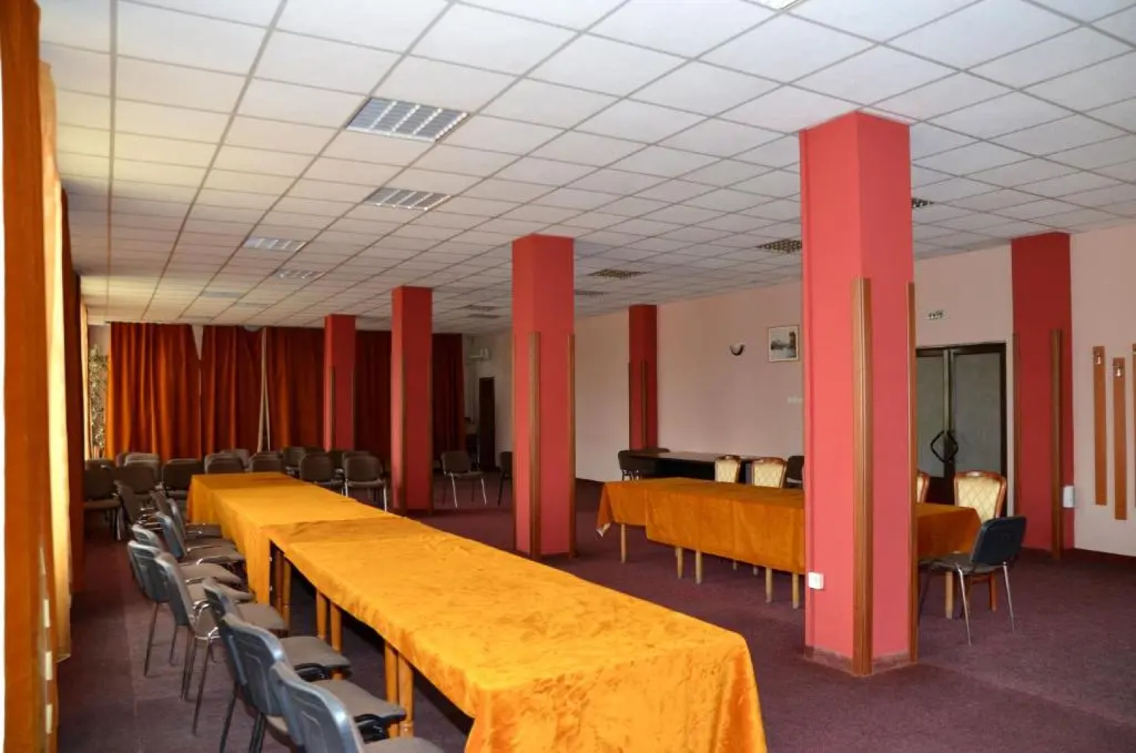Hotel Diana