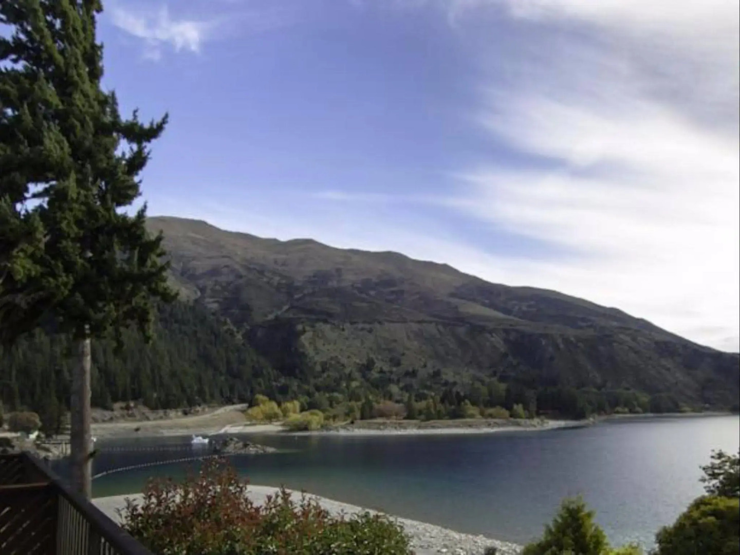 Lake Hawea Hostel