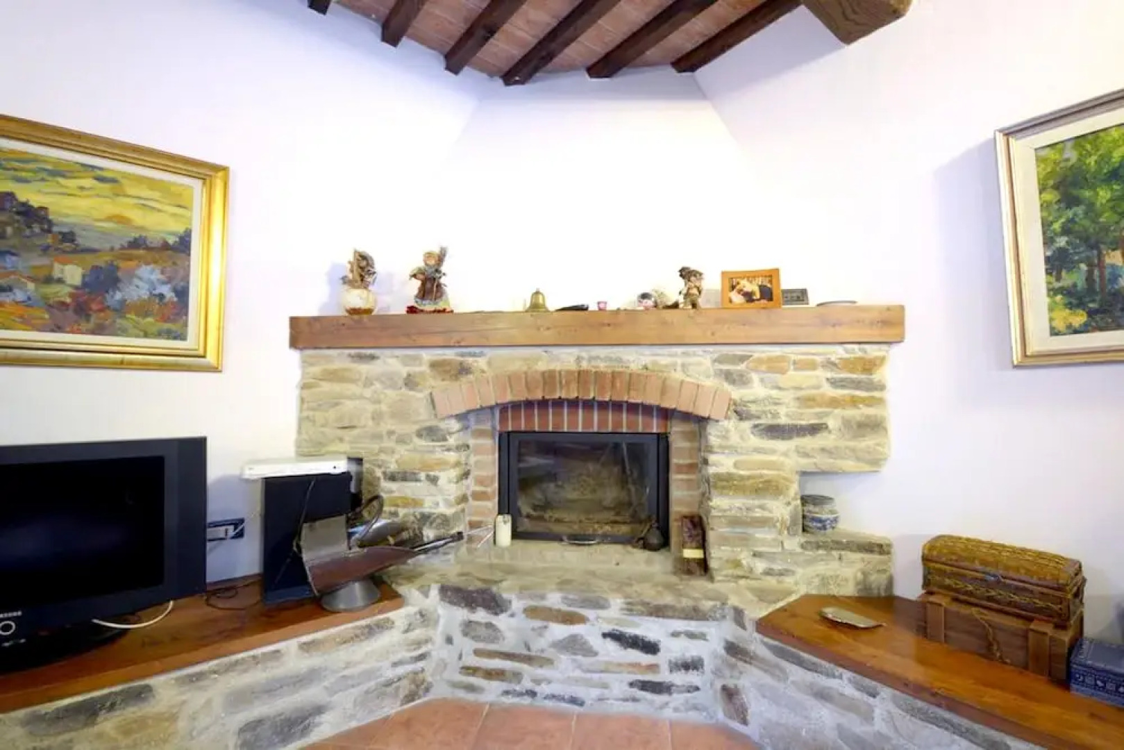 House With 3 Bedrooms in Castell'anselmo, With Furnished Terrace and Wifi Near the Beach