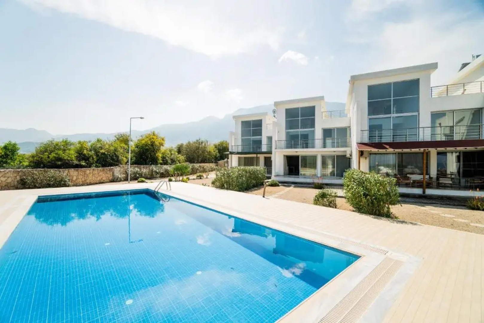 Spacious Three-Bedroom Apartment with Sea View A2