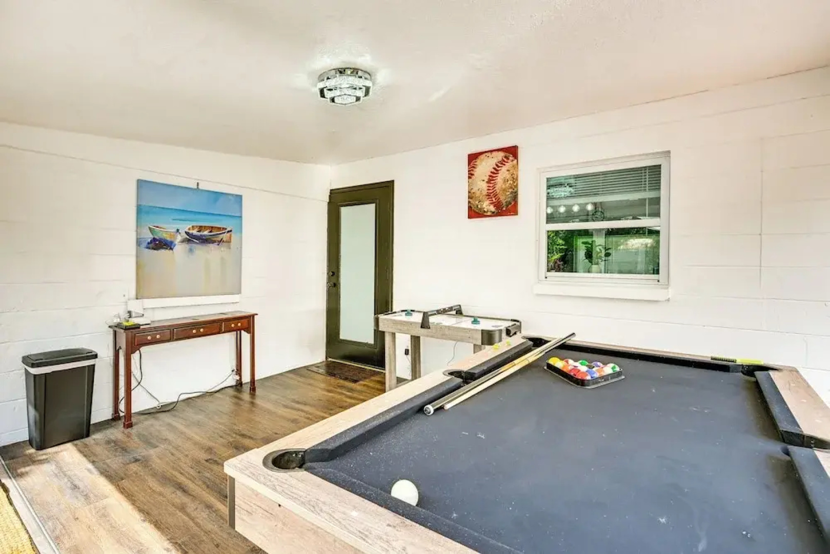 7 Mi to Busch Gardens: Lutz Home w/ Patio!