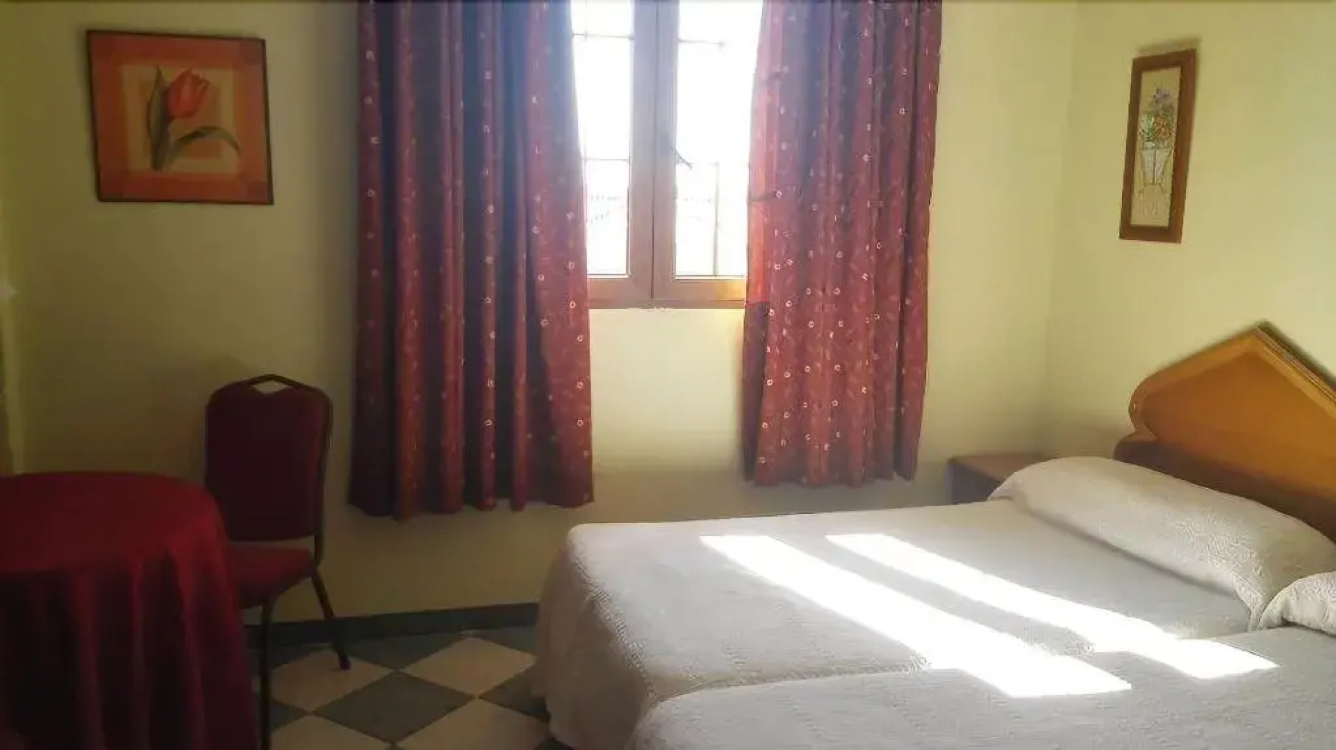 Hotel Restaurante Montserrat