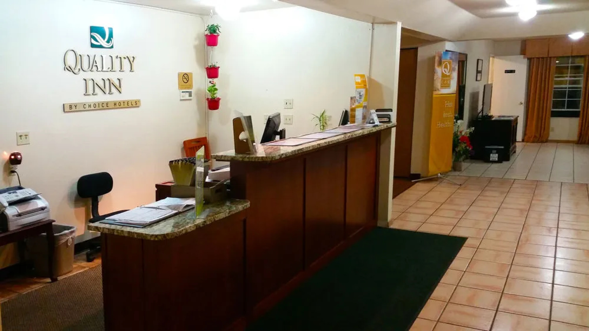 Quality Inn & Suites Redwood Coast