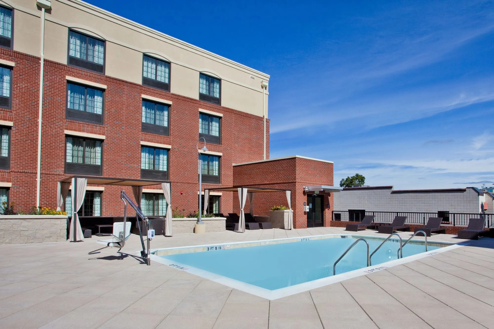 Hampton Inn & Suites Chapel Hill-Carrboro/Downtown