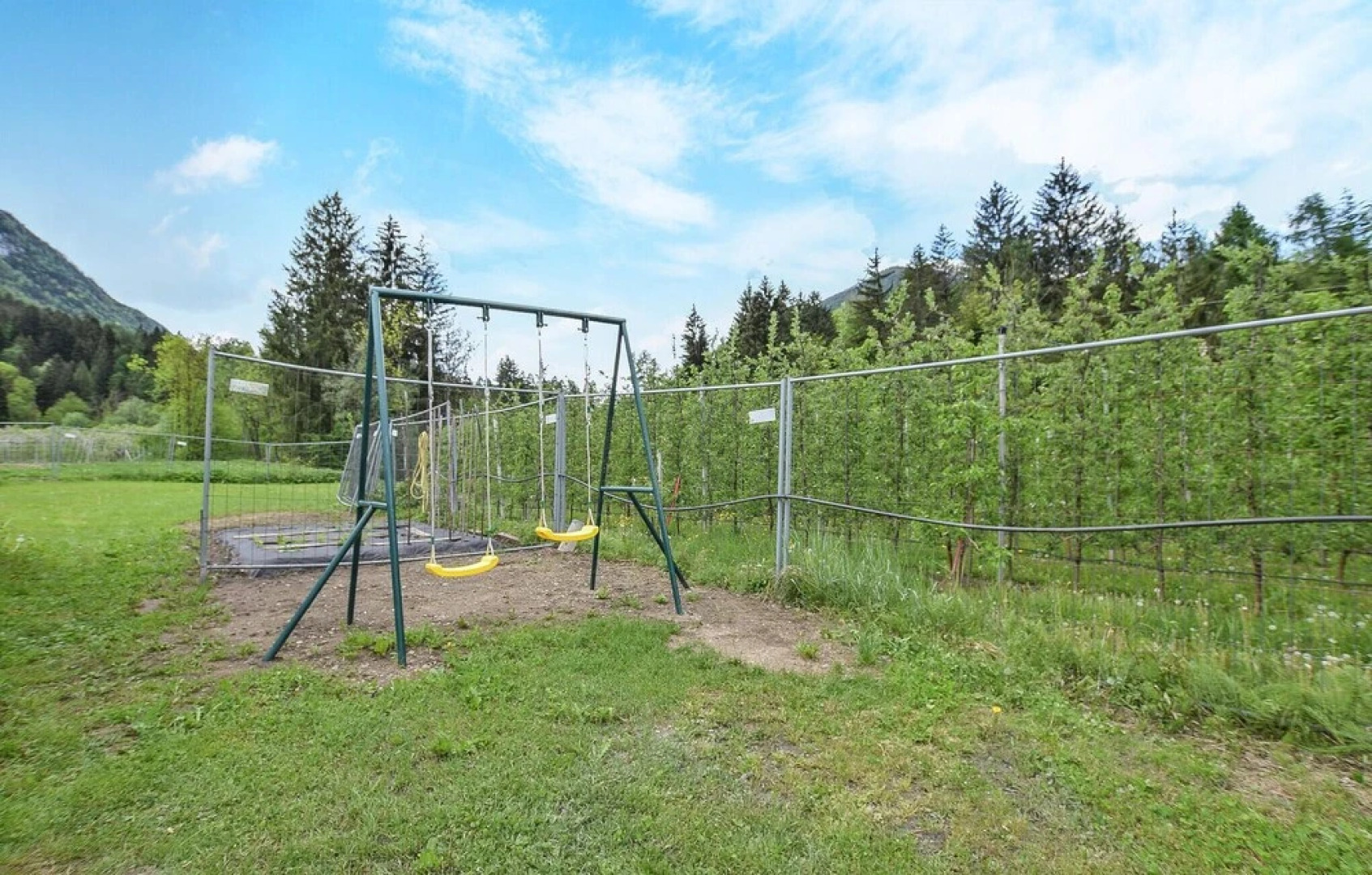 Beautiful Home in Terzolas With 2 Bedrooms and Wifi