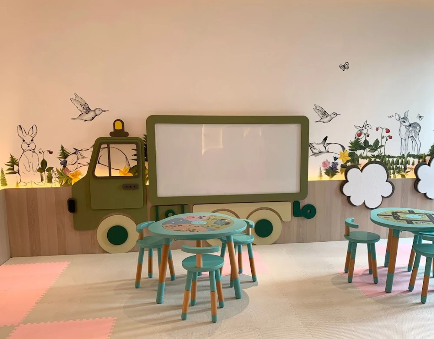 Scarletz Suites KLCC by Mykey