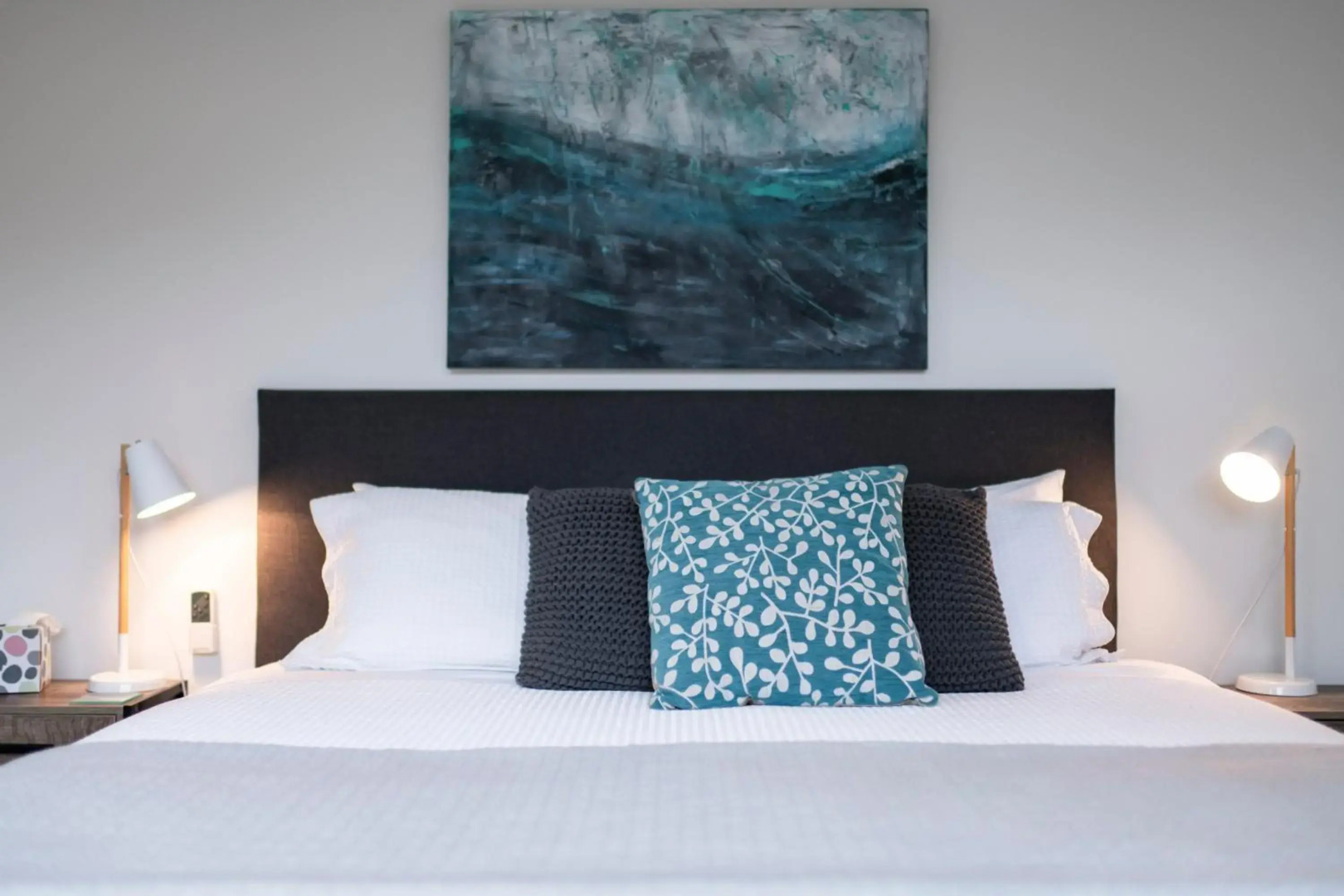 Hilltop Apartments Phillip Island - Adults Only