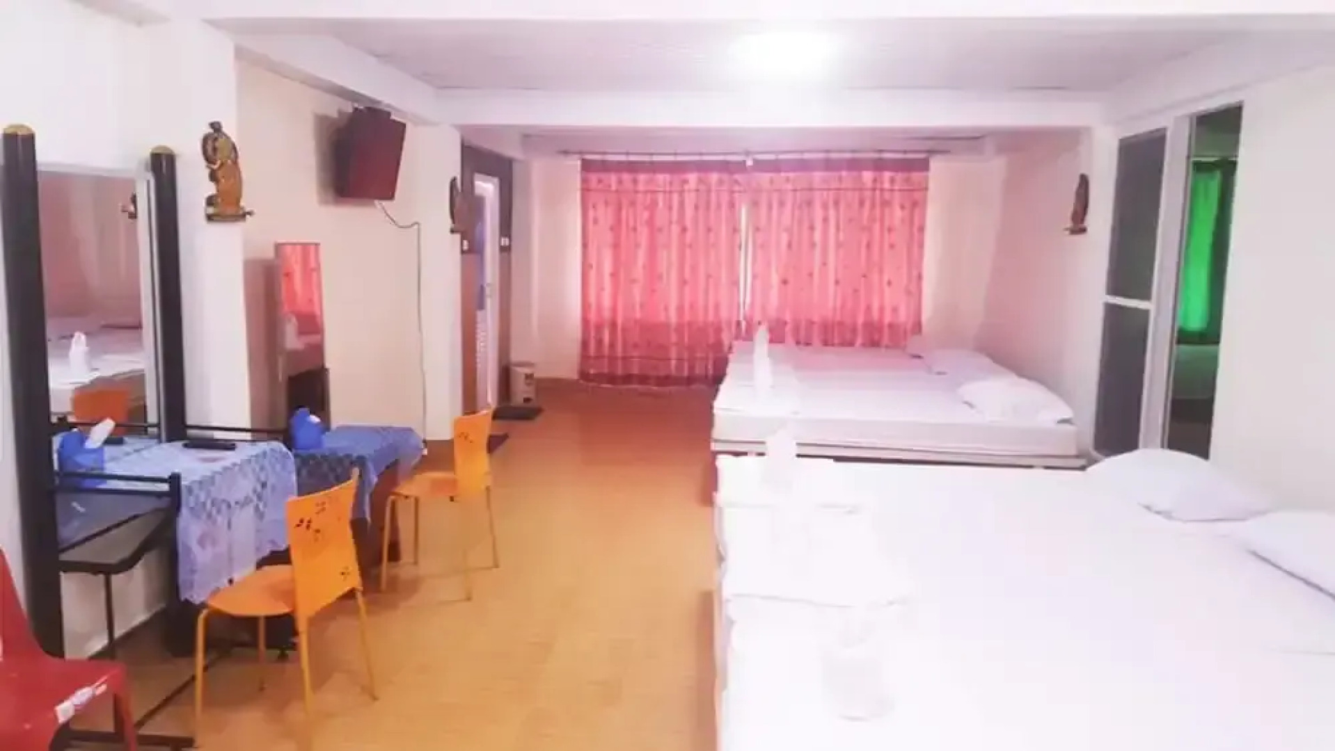 Jorakae Sampan Resort