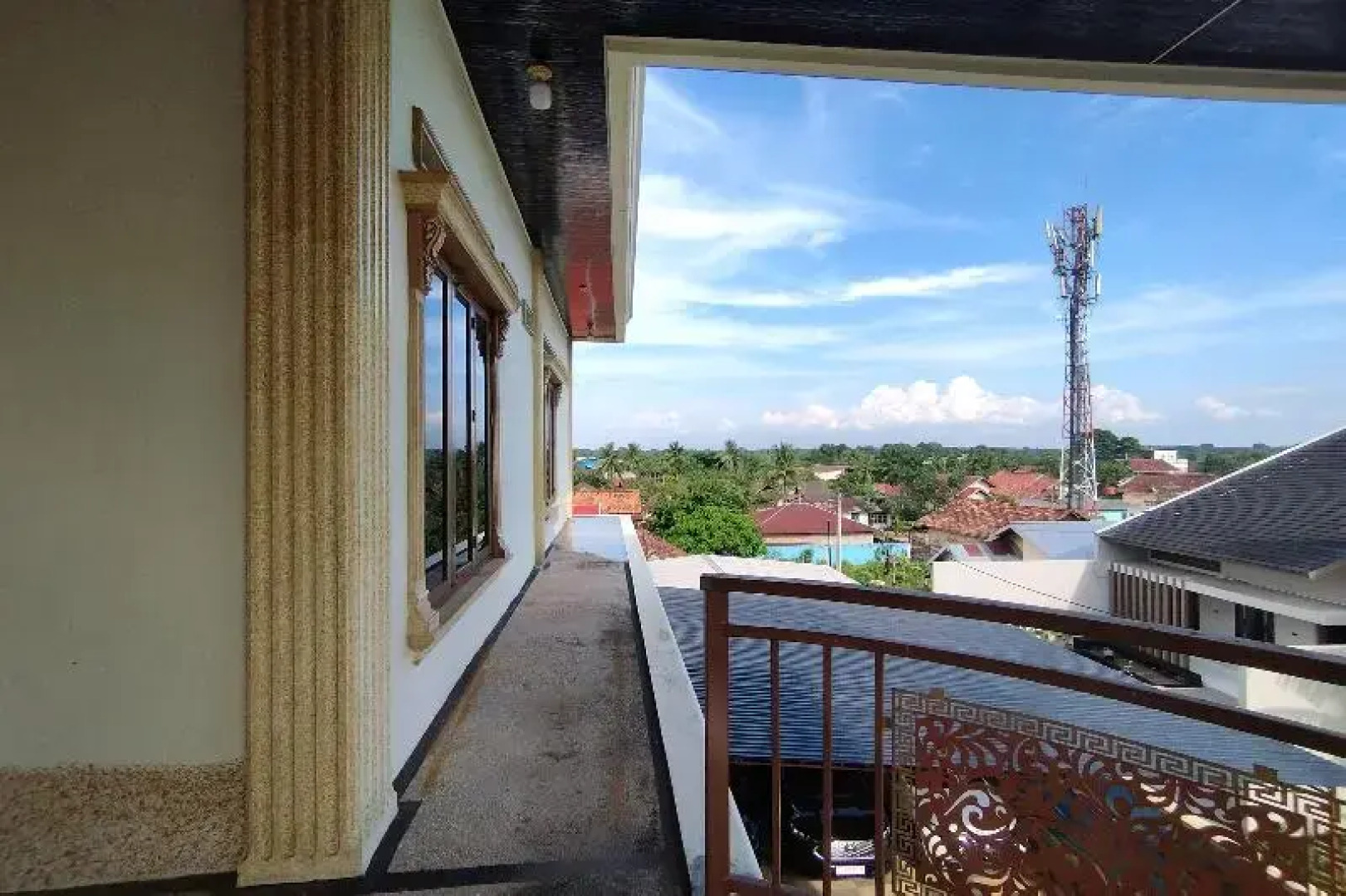 Zahira Guesthouse By Zuzu