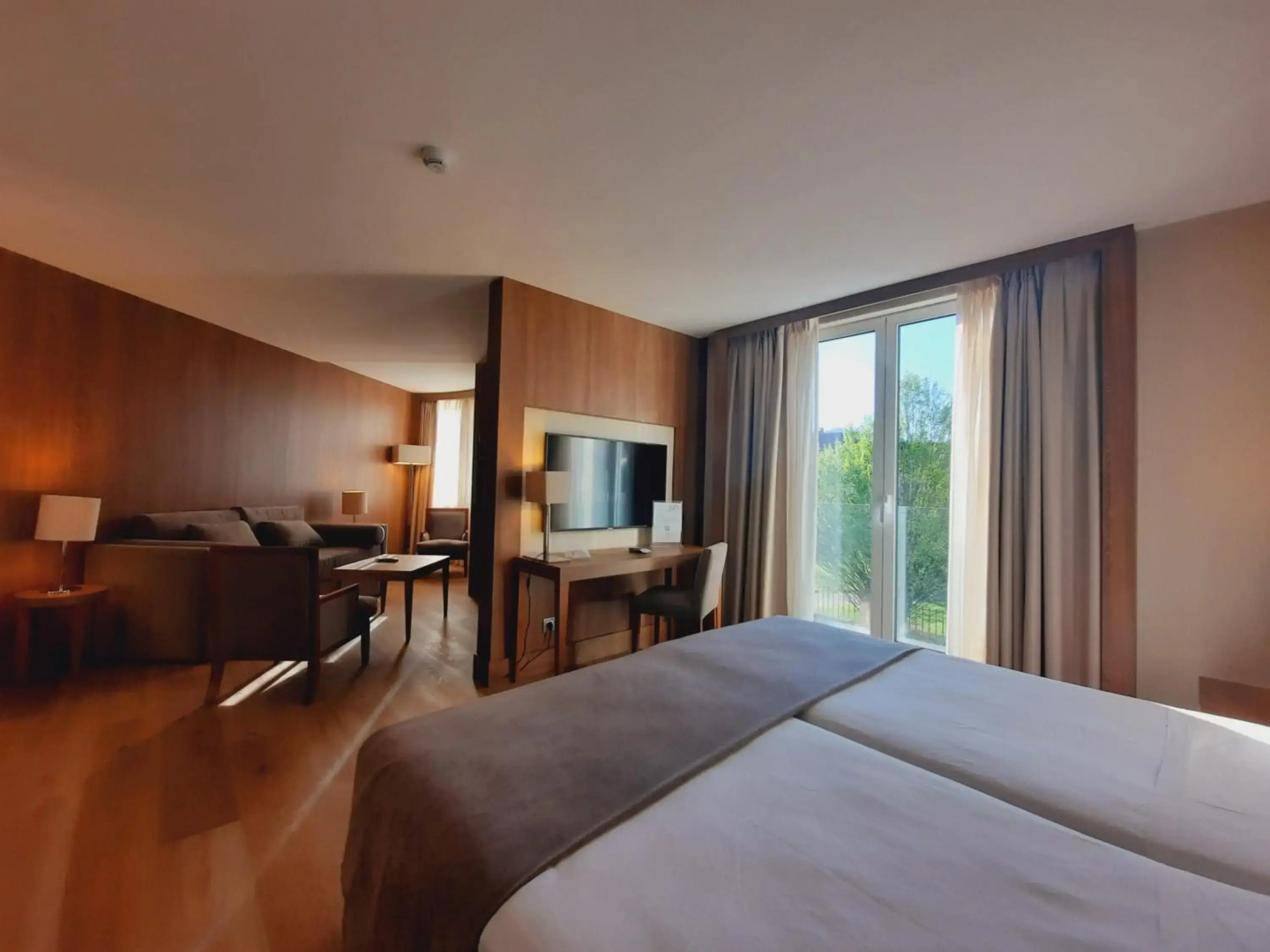 Отель Gran Hotel Balneario De Puente Viesgo