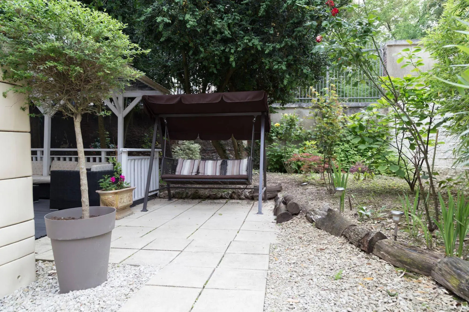 Chambres dHôtes - La Villa De La Paix