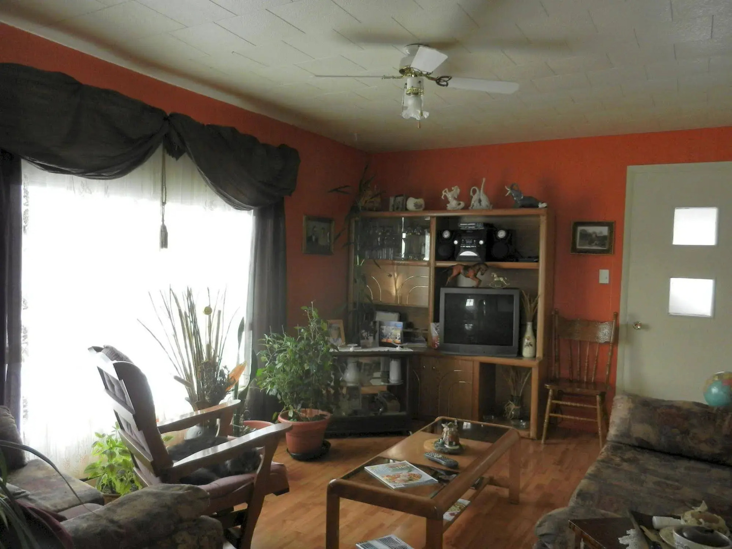 Domaine Joseph Ross Bed and Breakfast