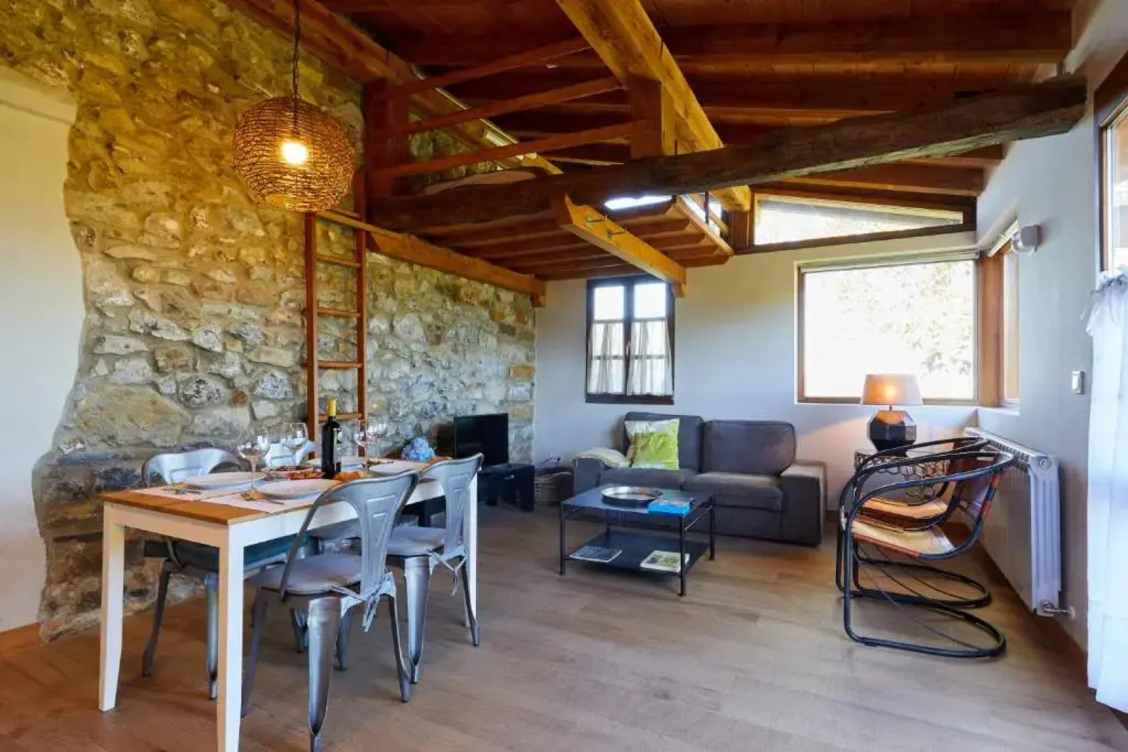 Urain Suites Apartments At Flysch-Coast