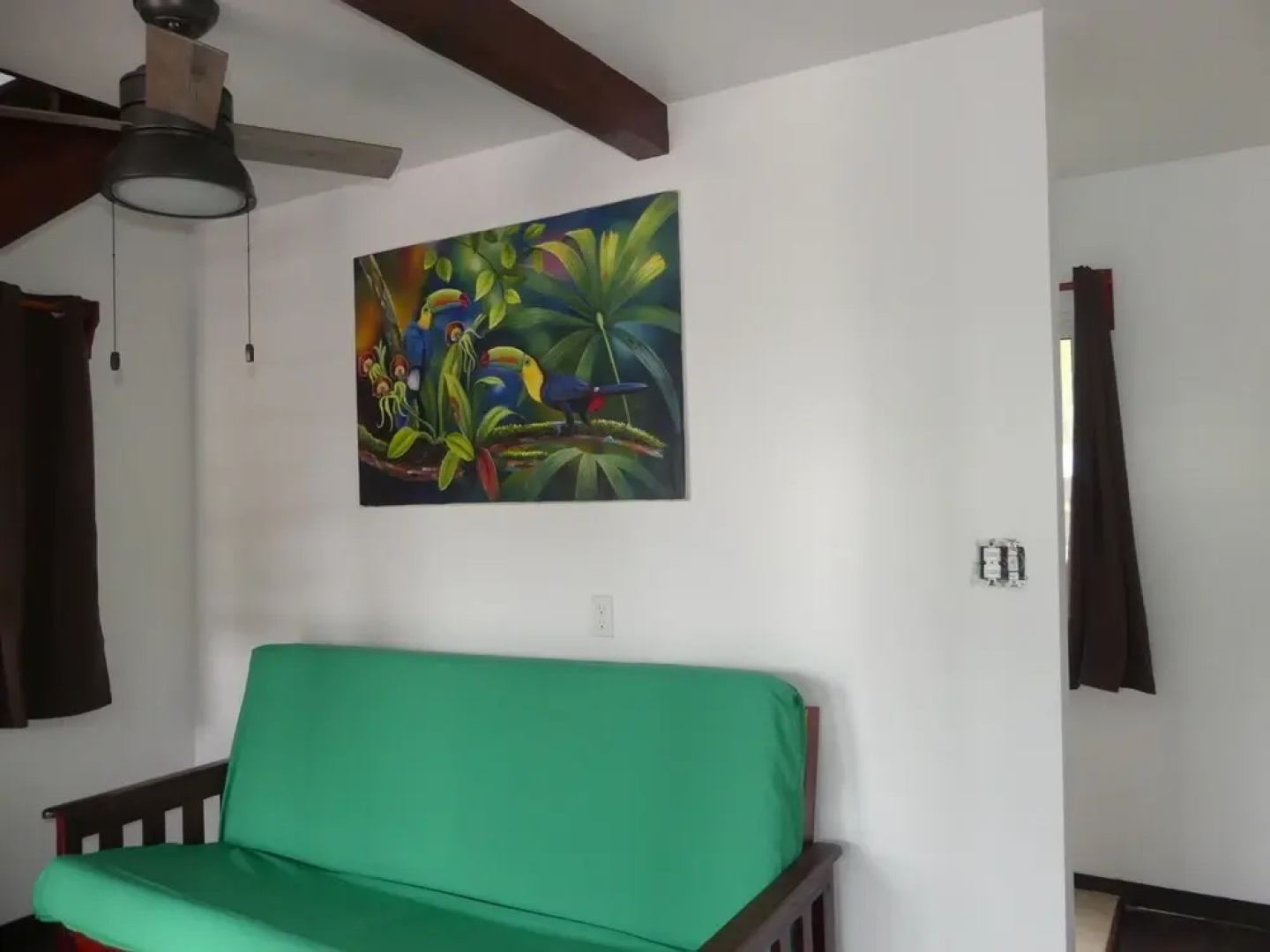 Green Parrot Beach Houses and Resort