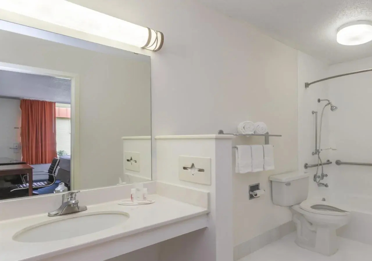 Howard Johnson Bainbridge Sout