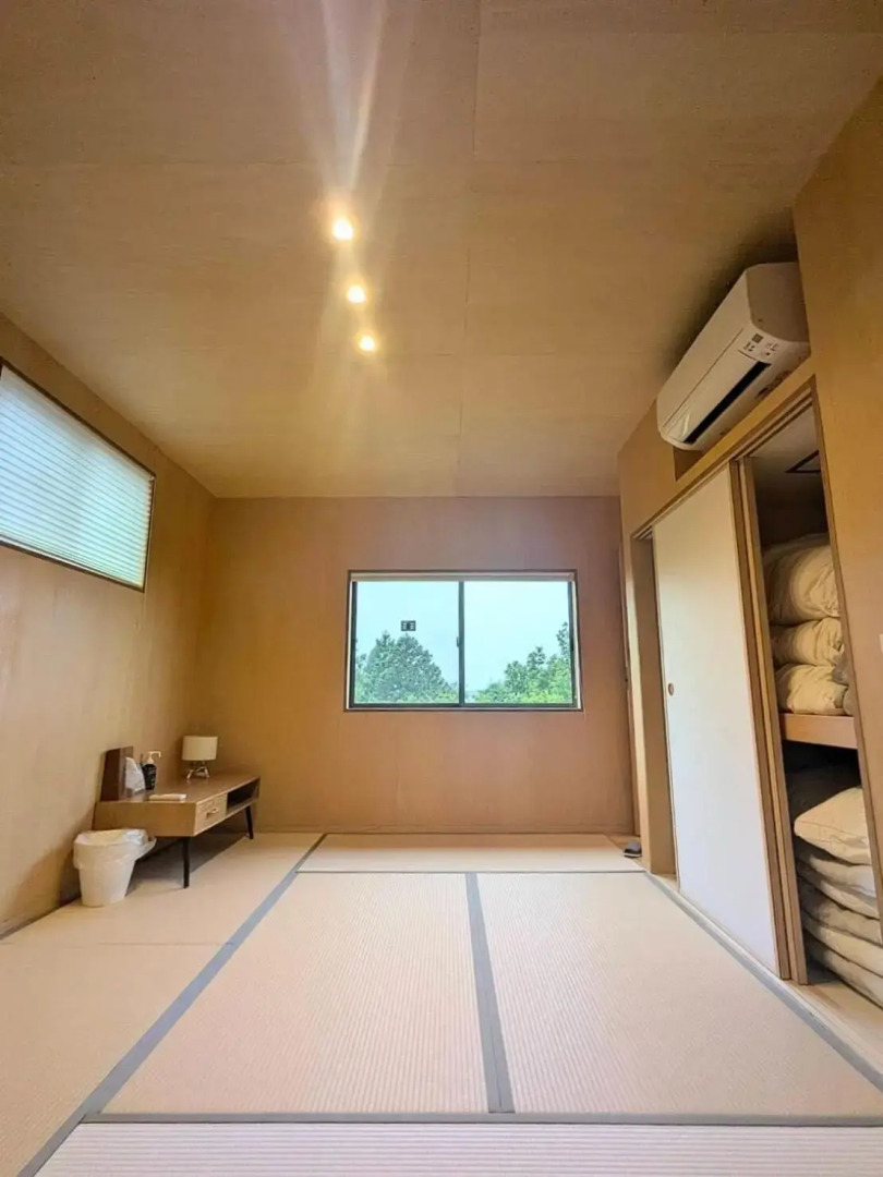 Sen.Retreat Takahara