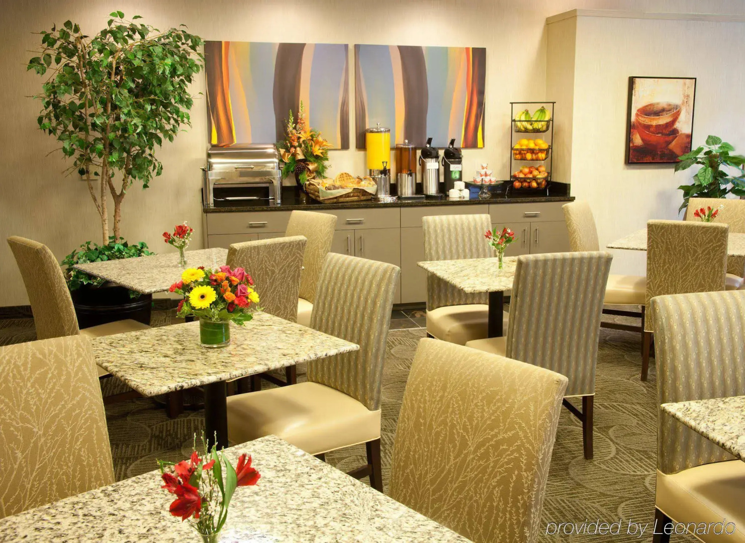 Silver Cloud Inn - Bellevue Downtown