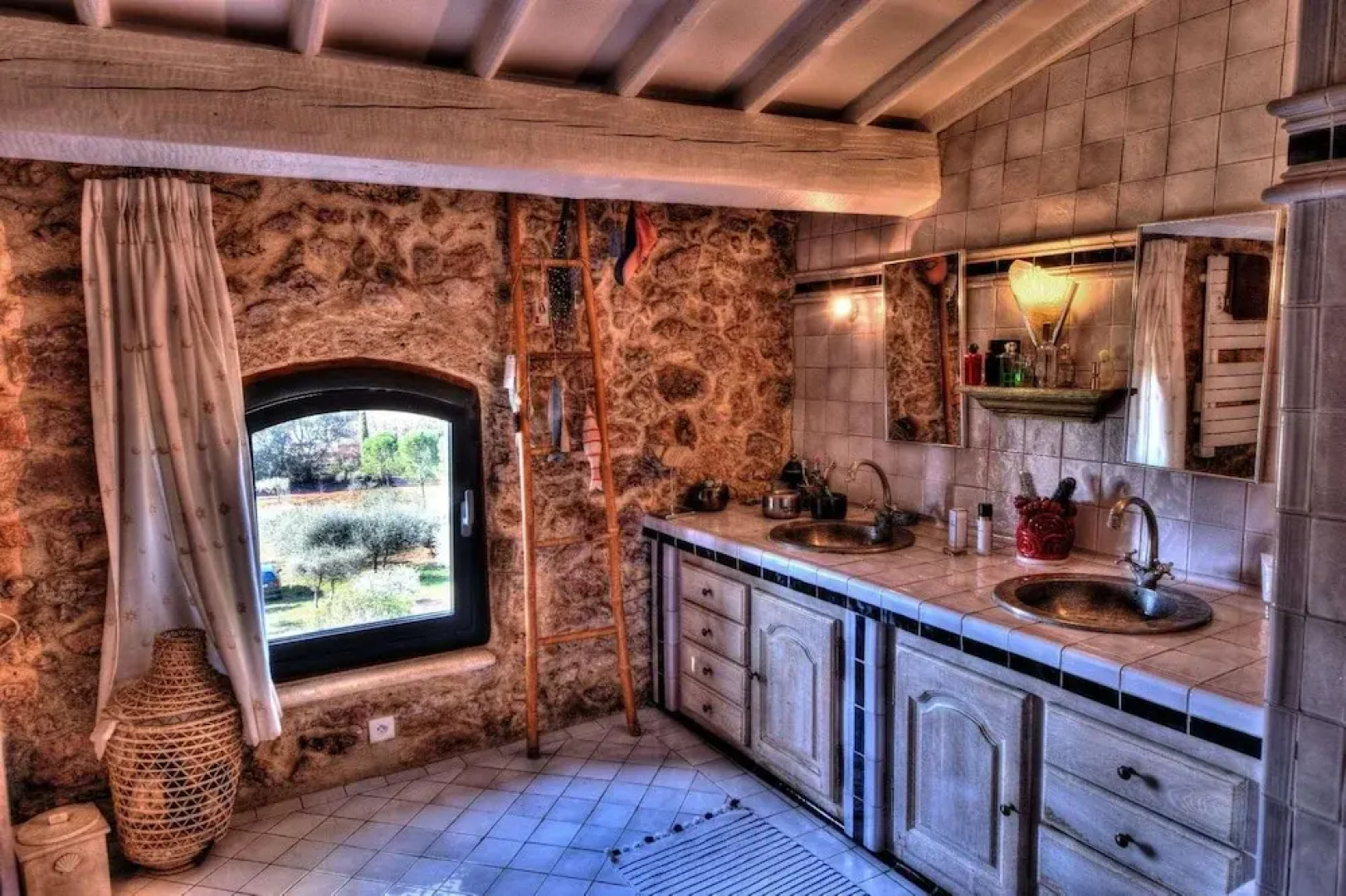 ALLUMINE - Haut Var Villecroze Piscine privée et raffinement Apartment