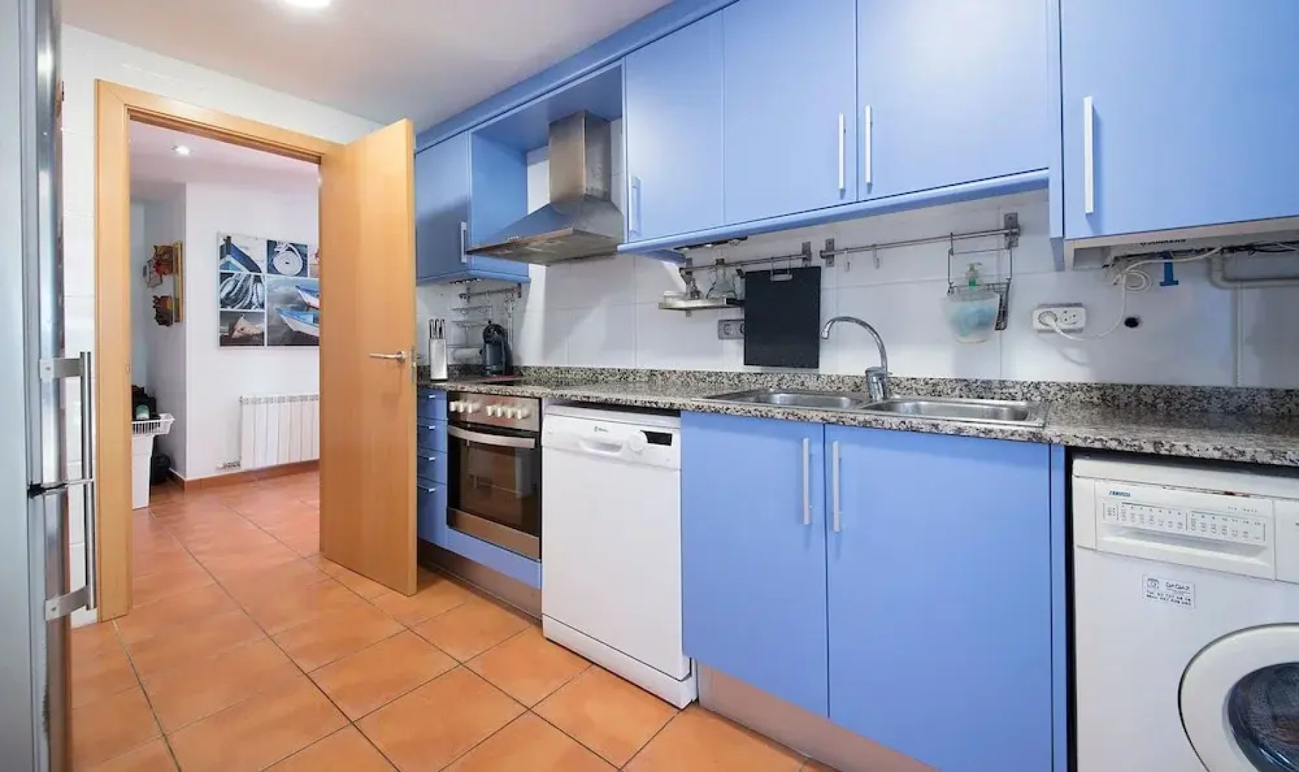 Modern House For Families (R77)