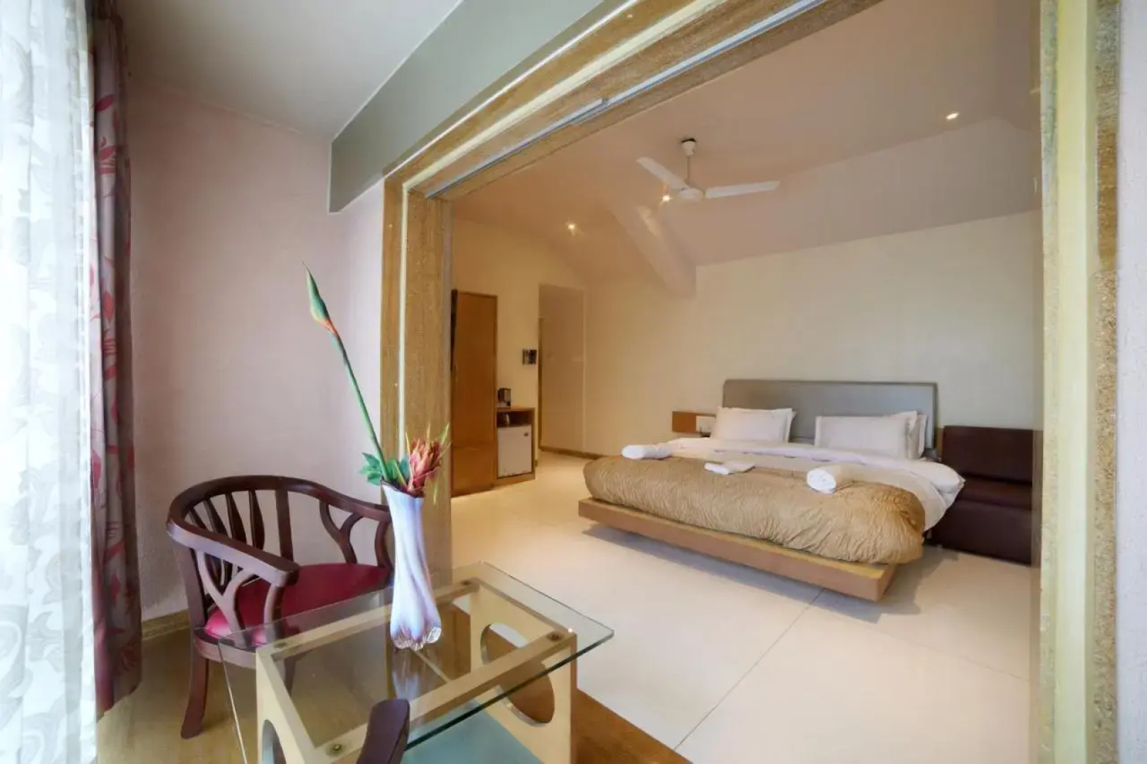 Summer Plaza Resort