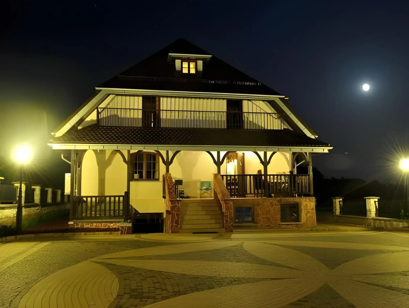 Quo Vadis Lounge Bed & Breakfast