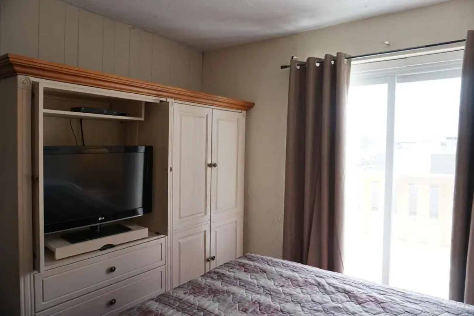 The Sand Castle Suites Motel