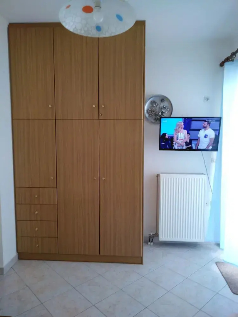 New Panorama Studios (ELECTRIC CAR CHARGING STATION)