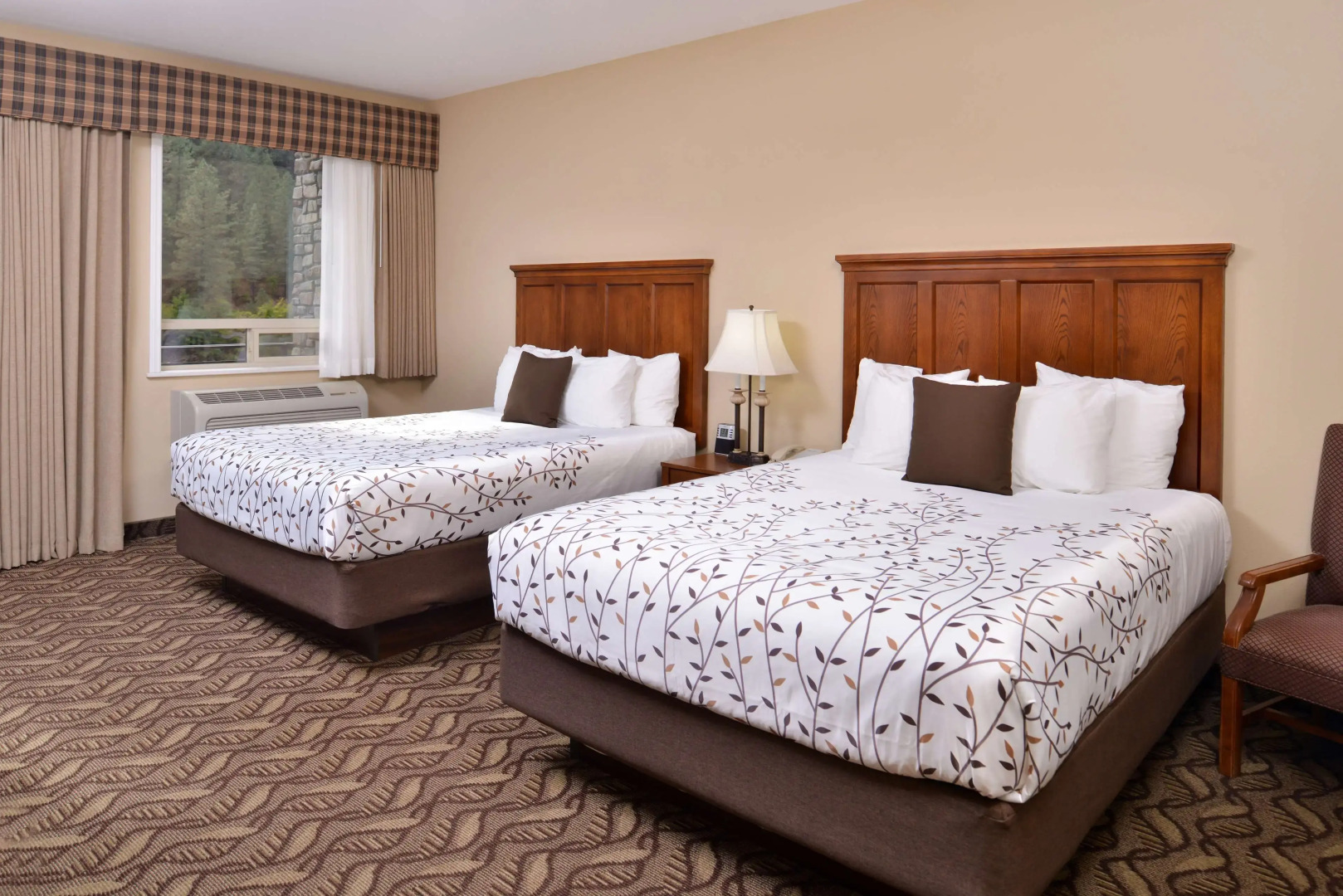 Best Western Lodge At River's Edge