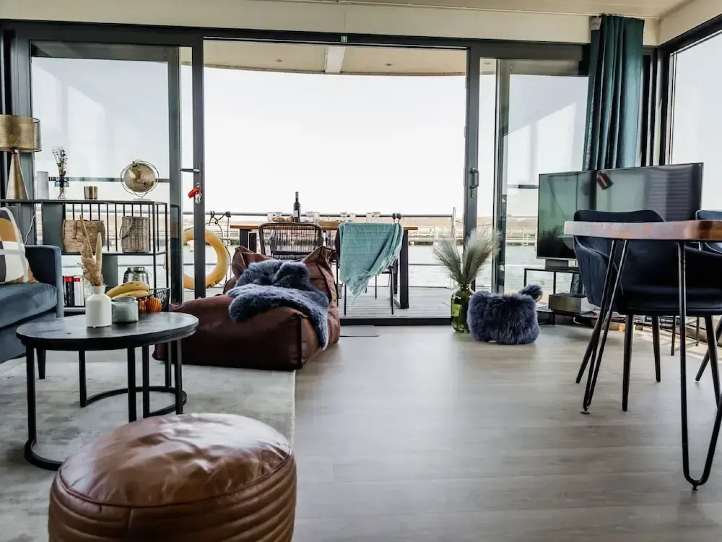 Houseboat in Ribnitz-damgarten