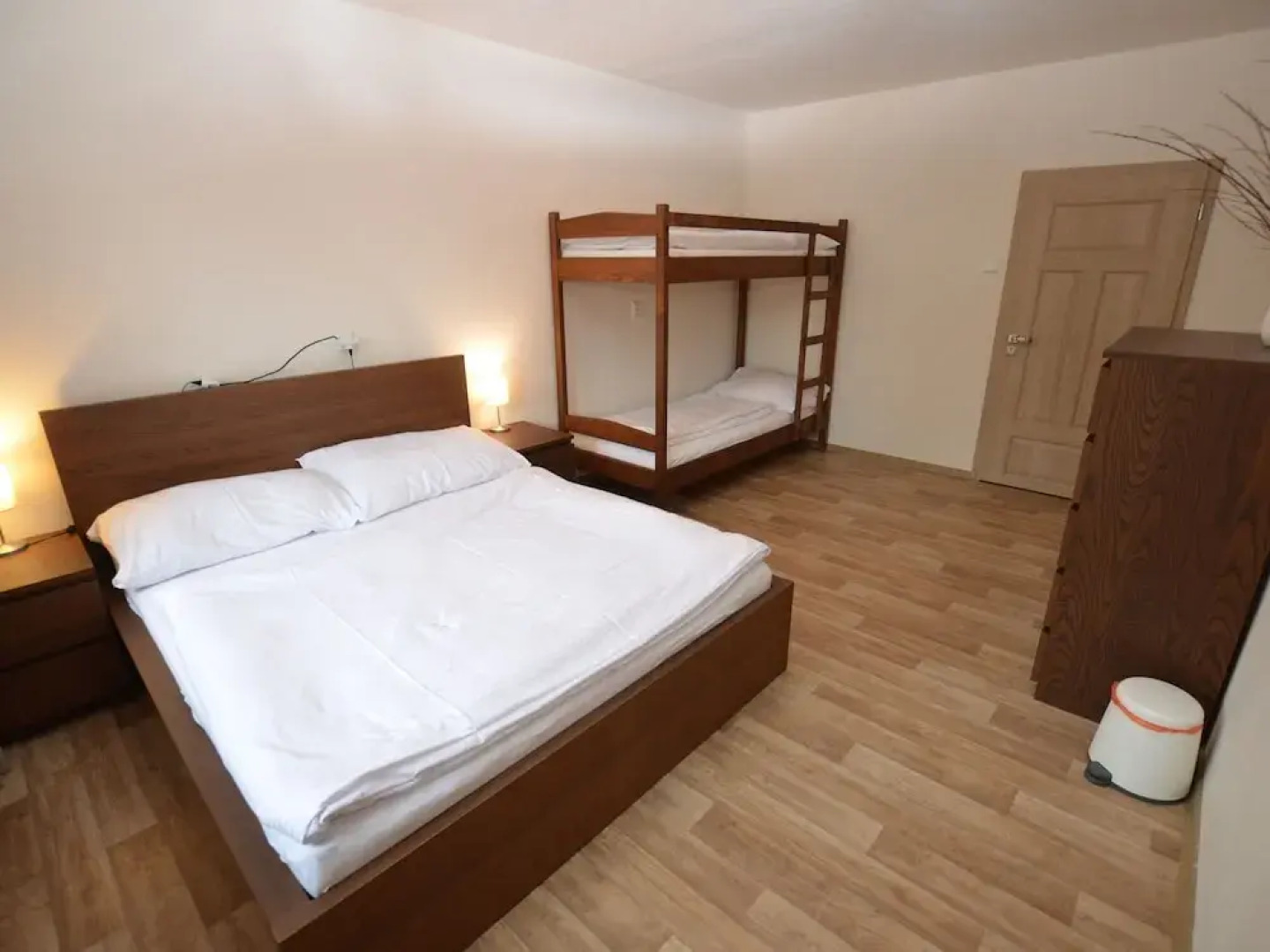 Spacious Cottage With 7 Bedrooms, 3 Bathrooms and Sauna in the Ore Mountains