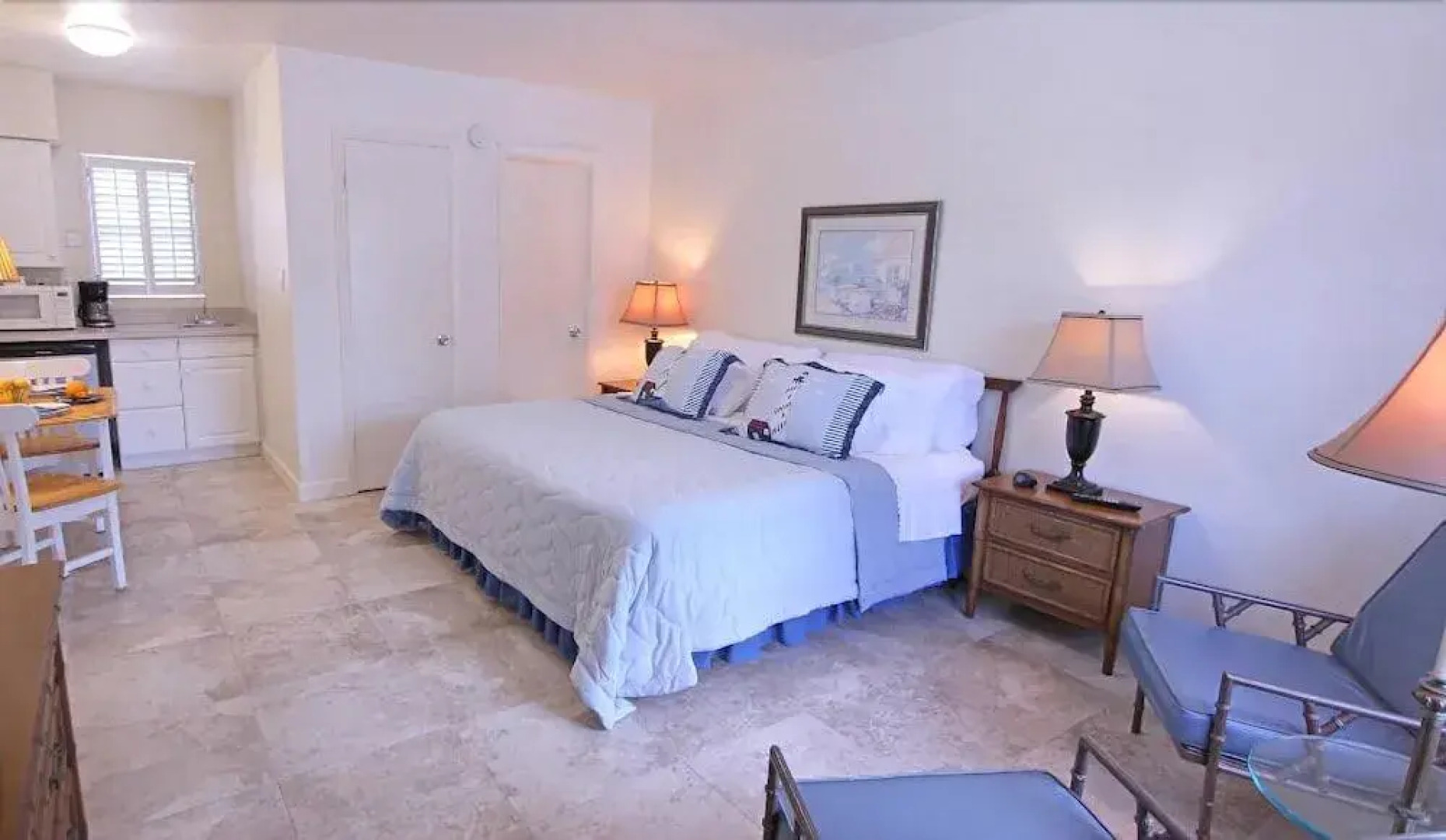 Beachouse Inn & Suites