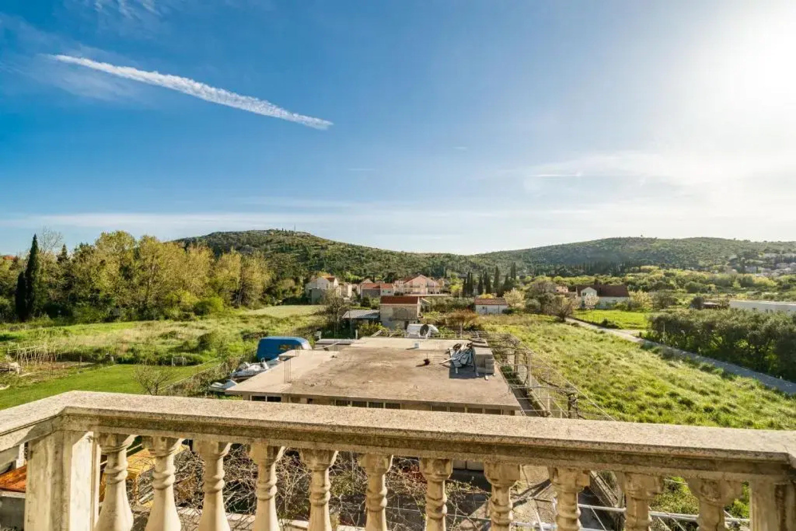 Francesca Guesthouse